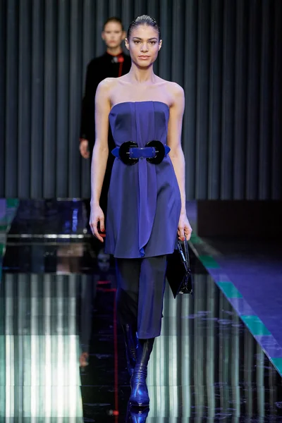 Look 57